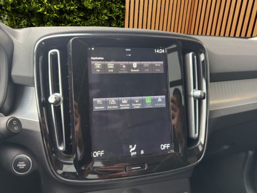 Volvo  XC40 1.5 T5 Recharge Inscription Expression | Trekhaak | Camera | Panoramadak | CarPlay ActivLease financial lease