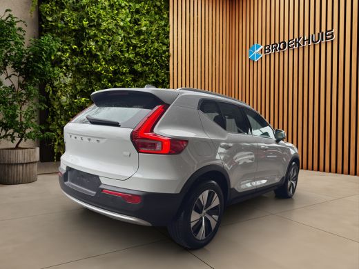 Volvo  XC40 1.5 T5 Recharge Inscription Expression | Trekhaak | Camera | Panoramadak | CarPlay ActivLease financial lease