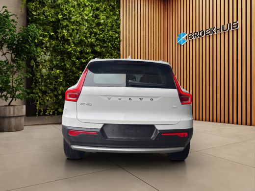 Volvo  XC40 1.5 T5 Recharge Inscription Expression | Trekhaak | Camera | Panoramadak | CarPlay ActivLease financial lease