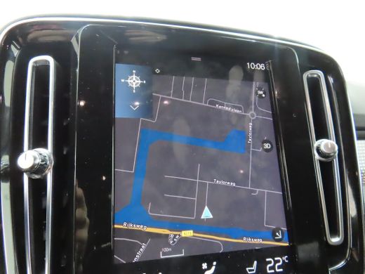 Volvo  XC40 1.5 T5 Recharge R-Design | Trekhaak | Pannoramadak | PDC V+A en Camera | Adaptive Cruiscontrol | ... ActivLease financial lease