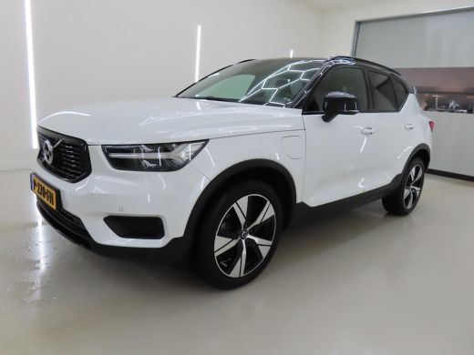 Volvo  XC40 1.5 T5 Recharge R-Design | Trekhaak | Pannoramadak | PDC V+A en Camera | Adaptive Cruiscontrol | ... ActivLease financial lease