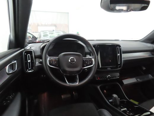 Volvo  XC40 1.5 T5 Recharge R-Design | Trekhaak | Pannoramadak | PDC V+A en Camera | Adaptive Cruiscontrol | ... ActivLease financial lease