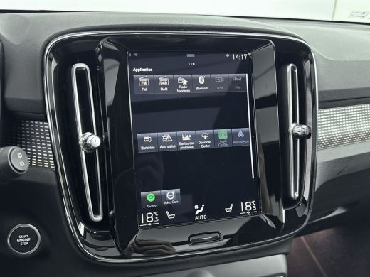 Volvo  XC40 1.5 T5 Recharge R-Design | Trekhaak | Pannoramadak | PDC V+A en Camera | Adaptive Cruiscontrol | ... ActivLease financial lease
