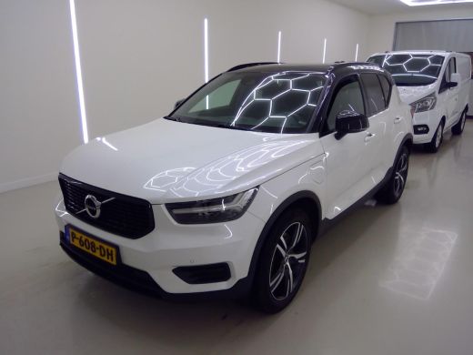 Volvo  XC40 1.5 T5 Recharge R-Design | Trekhaak | Pannoramadak | PDC V+A en Camera | Adaptive Cruiscontrol | ... ActivLease financial lease