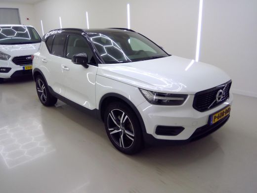Volvo  XC40 1.5 T5 Recharge R-Design | Trekhaak | Pannoramadak | PDC V+A en Camera | Adaptive Cruiscontrol | ... ActivLease financial lease