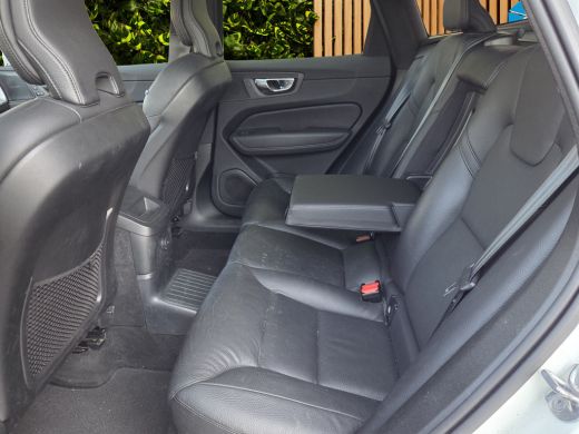 Volvo  XC60 2.0 T6 Plug-in hybrid AWD Inscription Expression | Trekhaak | 360 Cam | Pano | Memory | Harman/Ka... ActivLease financial lease