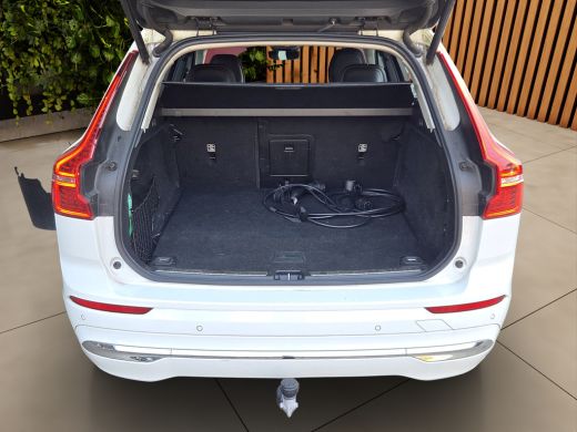 Volvo  XC60 2.0 T6 Plug-in hybrid AWD Inscription Expression | Trekhaak | 360 Cam | Pano | Memory | Harman/Ka... ActivLease financial lease
