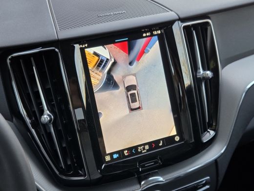 Volvo  XC60 2.0 T6 Plug-in hybrid AWD Plus Bright | Trekhaak | 360 Cam | Pano | Memory | Harman/Kardon ActivLease financial lease