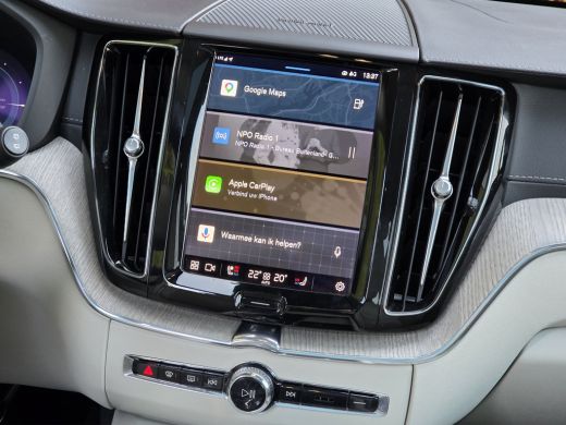 Volvo  XC60 2.0 T8 Plug-in hybrid AWD Inscription | Luchtvering | Massage/ventilatie | Head-up | Pano | 360 C... ActivLease financial lease