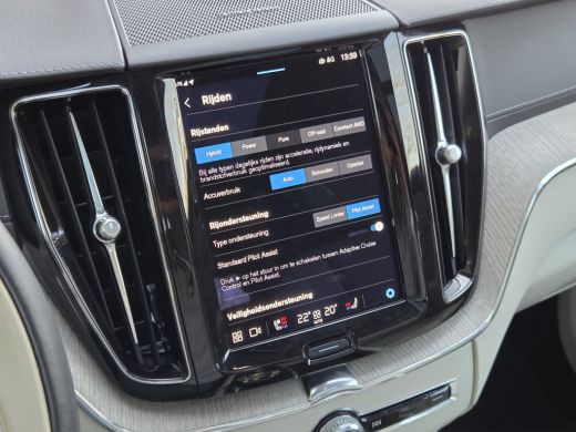 Volvo  XC60 2.0 T8 Plug-in hybrid AWD Inscription | Luchtvering | Massage/ventilatie | Head-up | Pano | 360 C... ActivLease financial lease