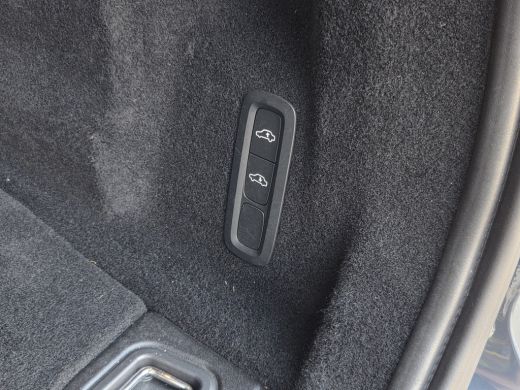 Volvo  XC60 2.0 T8 Plug-in hybrid AWD Inscription | Luchtvering | Massage/ventilatie | Head-up | Pano | 360 C... ActivLease financial lease