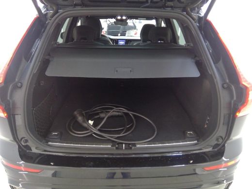 Volvo  XC60 2.0 T8 Plug-in hybrid AWD Ultra Black Edition | Luchtvering | PDC V+A en 360 camera | Trekhaak | ... ActivLease financial lease