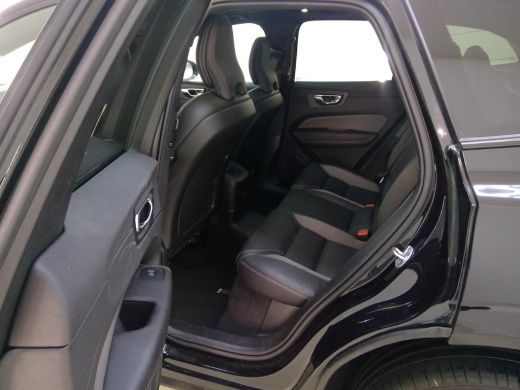 Volvo  XC60 2.0 T8 Plug-in hybrid AWD Ultra Black Edition | Luchtvering | PDC V+A en 360 camera | Trekhaak | ... ActivLease financial lease