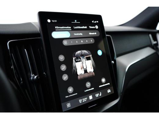 Volvo  XC60 Plus Black Edition Recharge Plug-In Hybrid AWD | 360cam | Harman Kardon | BLIS | NP. &euro;74.300,- ActivLease financial lease