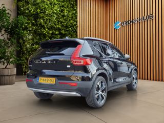 Volvo  XC40 1.5 T4 Recharge Inscription | Trekhaak | Camera | Stuur/stoelverwarming | Adaptive Cruise