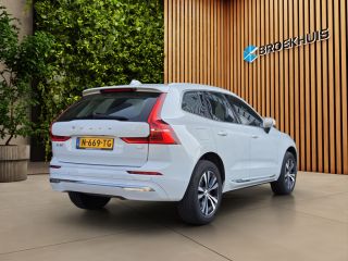 Volvo  XC60 2.0 T6 Plug-in hybrid AWD Inscription Expression | Trekhaak | 360 Cam | Pano | Memory | Harman/Ka...
