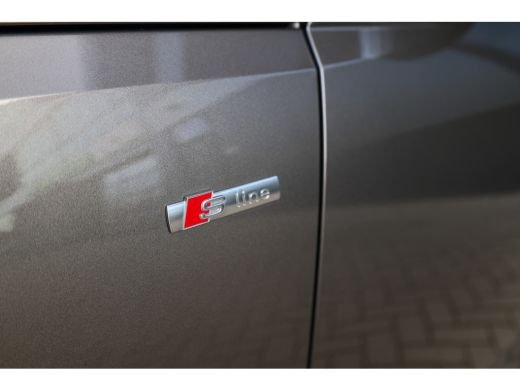 Audi A4 Avant 35 TFSI S edition Competition | NAP! | BTW | PANO | S-LINE | MATRIX | CARPLAY | ActivLease financial lease