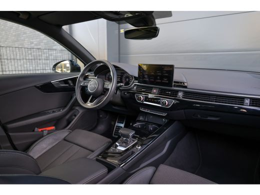 Audi A4 Avant 35 TFSI S edition Competition | NAP! | BTW | PANO | S-LINE | MATRIX | CARPLAY | ActivLease financial lease