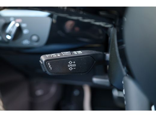 Audi A4 Avant 35 TFSI S edition Competition | NAP! | BTW | PANO | S-LINE | MATRIX | CARPLAY | ActivLease financial lease