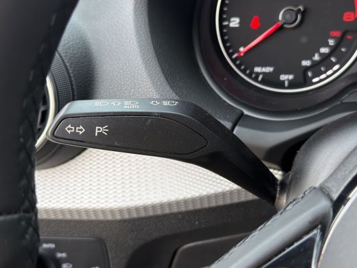 Audi Q2 30 TFSI Advanced edition | Cruise control | Achteruitrijcamera | Keyless entry | Sensor voor | ActivLease financial lease