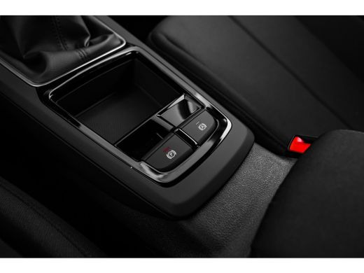 Audi Q2 Pro Line | Audi smartphone interface | Cruise control (incl. speedlimiter) | LED-koplampen ActivLease financial lease