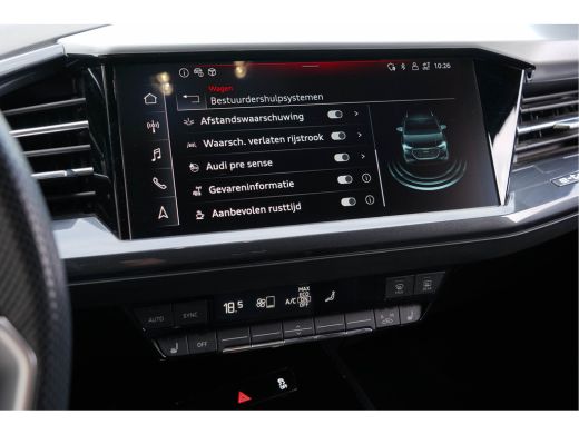 Audi Q4 e-tron 40 / 2x S-line/ Standkachel/ Head-Up Display/ Panoramadak/ 150kW (204PK) ActivLease financial lease