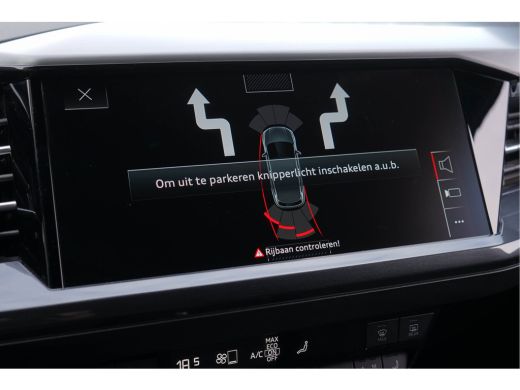 Audi Q4 e-tron 40 / 2x S-line/ Standkachel/ Head-Up Display/ Panoramadak/ 150kW (204PK) ActivLease financial lease