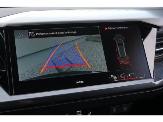 Audi Q4 e-tron 40 / 2x S-line/ Standkachel/ Head-Up Display/ Panoramadak/ 150kW (204PK) ActivLease financial lease