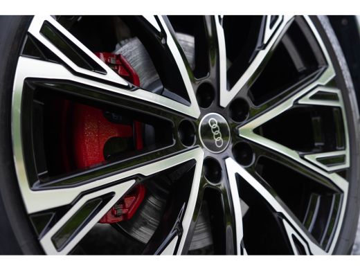 Audi Q4 e-tron 50 Quattro / Standkachel/ Adaptive Cruise Control/ Head-Up Display/ 221kW (300PK) ActivLease financial lease
