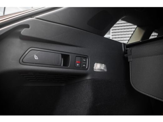 Audi Q6 e-tron performance 225 kW | Luchtvering | Trekhaak | Bang&Olufsen | Leder | Head-up display | Panoramadak| ActivLease financial lease