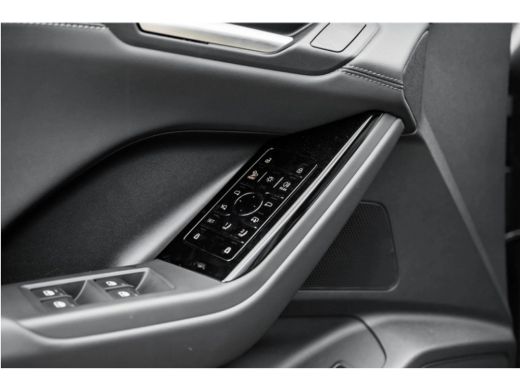 Audi Q6 e-tron performance 225 kW | Luchtvering | Trekhaak | Bang&Olufsen | Leder | Head-up display | Panoramadak| ActivLease financial lease