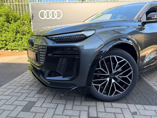 Audi Q6 e-tron performance 225 kW | Luchtvering | Trekhaak | Bang&Olufsen | Leder | Head-up display | Panoramadak| ActivLease financial lease