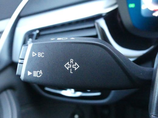 BMW 5 Serie Touring 530e Business Edition Plus | ELEKTRISCHE ACHTERKLEP | STOELVERWARMING | LEDER | COMFORSTO... ActivLease financial lease