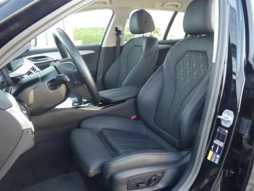 BMW 5 Serie Touring 530e Business Edition Plus | ELEKTRISCHE ACHTERKLEP | STOELVERWARMING | LEDER | COMFORSTO... ActivLease financial lease