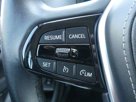 BMW 5 Serie Touring 530e Business Edition Plus | ELEKTRISCHE ACHTERKLEP | STOELVERWARMING | LEDER | COMFORSTO... ActivLease financial lease