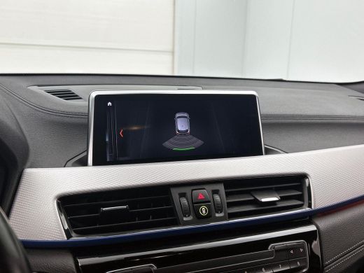 BMW X2 xDrive25e M SPORT | EL-ACHTERKLEP | NAVI ActivLease financial lease