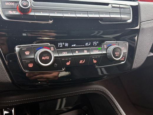 BMW X2 xDrive25e M SPORT | EL-ACHTERKLEP | NAVI ActivLease financial lease