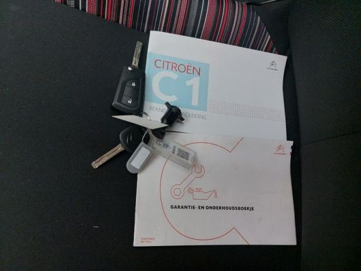 Citroën C1 1.0 VTi 68 PK | Airscape Shine | 49.000 km! | Elektrisch Vouwdak | Apple Carplay/Android Auto | *... ActivLease financial lease