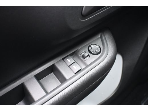 Citroën &euml;-C3 You 113pk Comfort Range 44 kWh 3 Fase DEMO-DEAL! 8 Jaar Garantie! | Cruise Control | Airco | Park... ActivLease financial lease