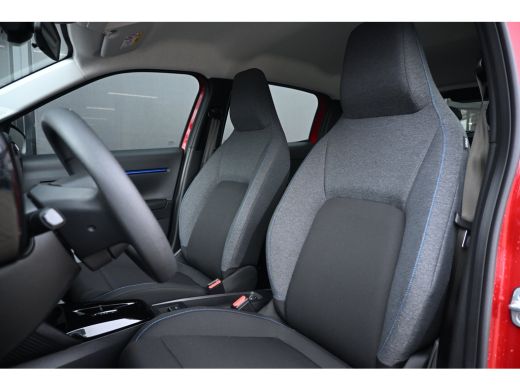 Citroën &euml;-C3 You 113pk Comfort Range 44 kWh 3 Fase DEMO-DEAL! 8 Jaar Garantie! | Cruise Control | Airco | Park... ActivLease financial lease