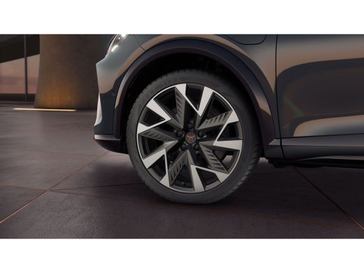 CUPRA Formentor VZ Performance | Achteruitrijcamera | Digitaal instrumentenpaneel (Virtual Cockpit) | Draadloze A... ActivLease financial lease