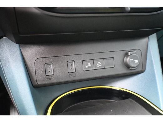 Fiat Grande Panda 1.2 Hybrid ICON 110pk Automaat DEMO-DEAL! 8 Jaar Garantie! | Navigatie by App | Cruise Control | ... ActivLease financial lease