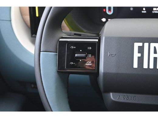 Fiat Grande Panda La Prima VOORRAAD-ACTIE! | 8 Jaar garantie | Achteruitrijcamera | Navigatie | Apple Carplay & And... ActivLease financial lease