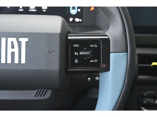 Fiat Grande Panda La Prima VOORRAAD-ACTIE! | 8 Jaar garantie | Achteruitrijcamera | Navigatie | Apple Carplay & And... ActivLease financial lease