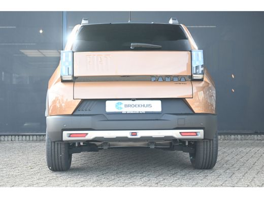 Fiat Grande Panda La Prima VOORRAAD-ACTIE! | 8 Jaar garantie | Achteruitrijcamera | Navigatie | Apple Carplay & And... ActivLease financial lease