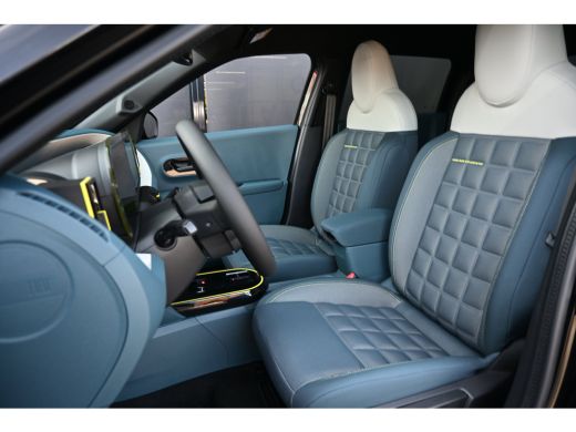 Fiat Grande Panda La Prima VOORRAAD-ACTIE! | 8 Jaar Fabrieksgarantie | Stoel/Stuur verwarming | Carplay | Draadloos... ActivLease financial lease