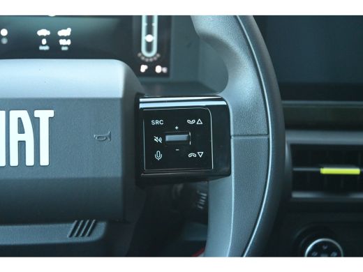 Fiat Grande Panda RED 11kW 44 kWh VOORRAAD ACTIE! | Parkeersensoren | Carplay | Airco | 3-fase | ActivLease financial lease