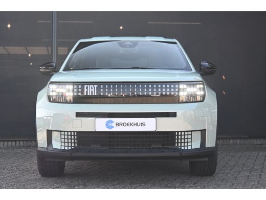 Fiat Grande Panda RED 11kW 44 kWh VOORRAAD ACTIE! | Parkeersensoren | Carplay | Airco | 3-fase | ActivLease financial lease
