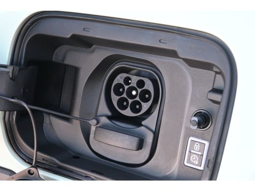 Fiat Grande Panda RED 11kW 44 kWh VOORRAAD ACTIE! | Parkeersensoren | Carplay | Airco | 3-fase | ActivLease financial lease