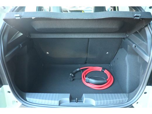 Fiat Grande Panda RED 11kW 44 kWh VOORRAAD ACTIE! | Parkeersensoren | Carplay | Airco | 3-fase | ActivLease financial lease